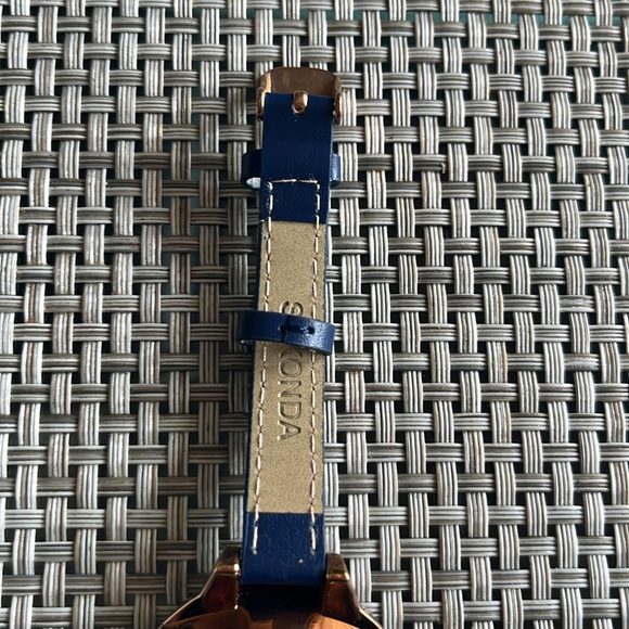 Sekonda Ladies Watch - Picture 4 of 7